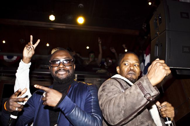 Will.I.Am and Jame Foxx Make a Dynamic Duo on Stage