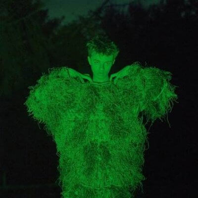 ISAAC DUNBAR RELEASES NEW TRACK “onion boy” ALONG WITH MUSIC VIDEO