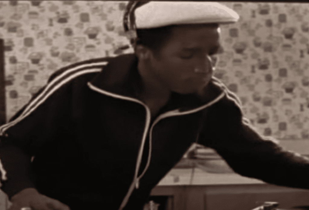 dj.png