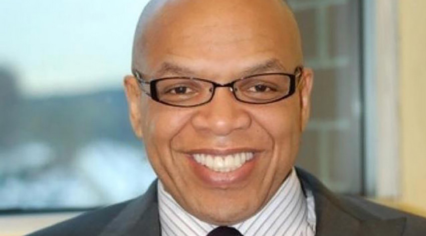 ElroyRCSmithII-Headshot-850x4711-850x471