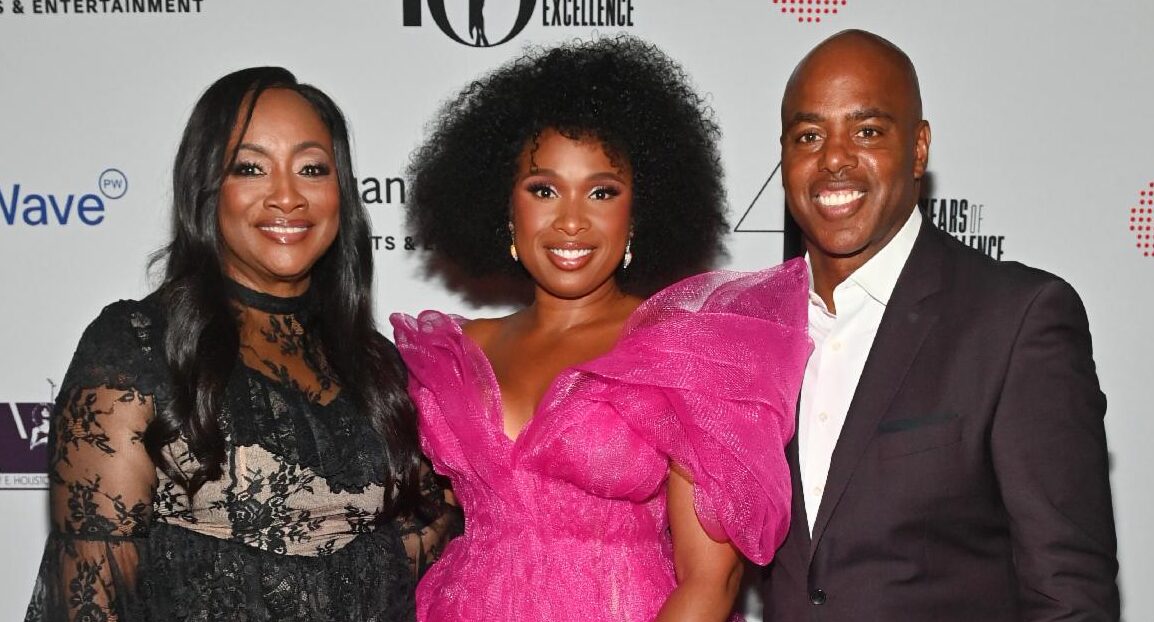 Atlanta events Atlanta Symphony Youth Orchestra celebrity tributes Clive Davis Jennifer Hudson Julien’s Auctions Kids In The Spotlight Legacy of Love Gala